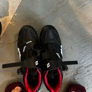 Peloton cycling shoes 44